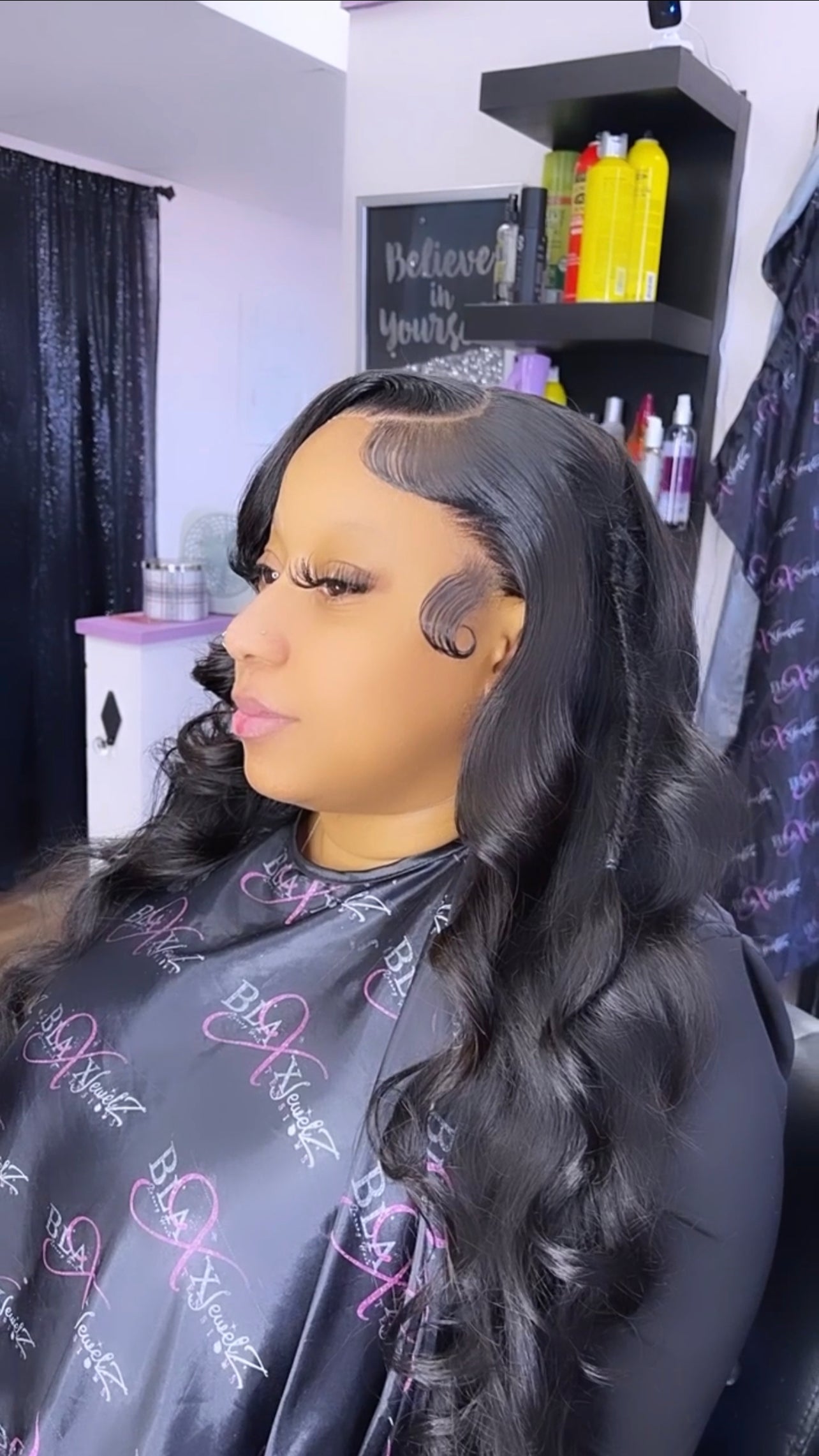 Full Lace Frontal Wigs